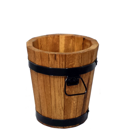 SMALL OAK POT FOR PALM TREE